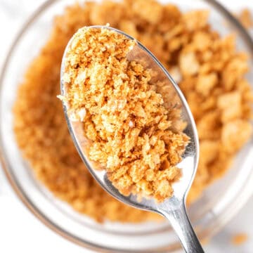 A spoonful of garlic breadcrumbs.